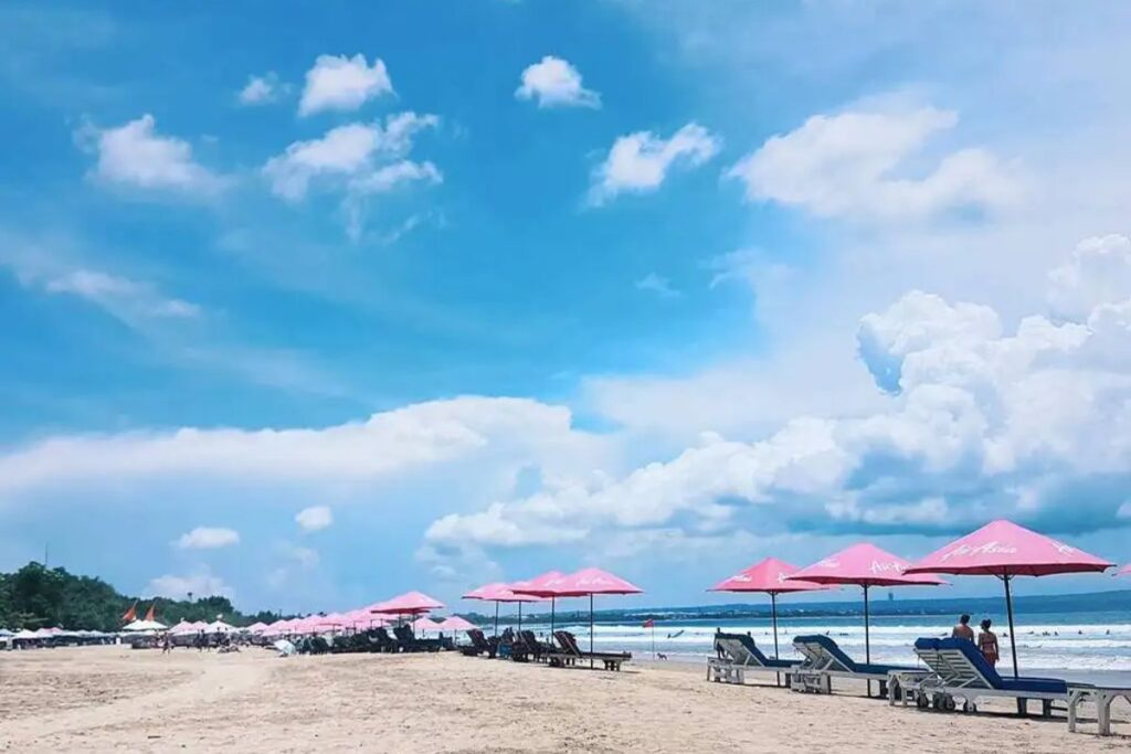 2. pantai doublesix 1024x683
